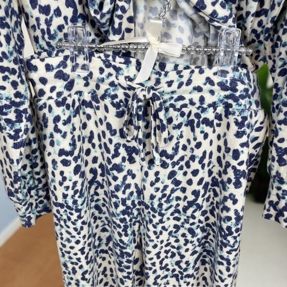 n:Philanthropy- Sweatshirt & Pants set in Navy Animal Smudge - Picture 5 of 5